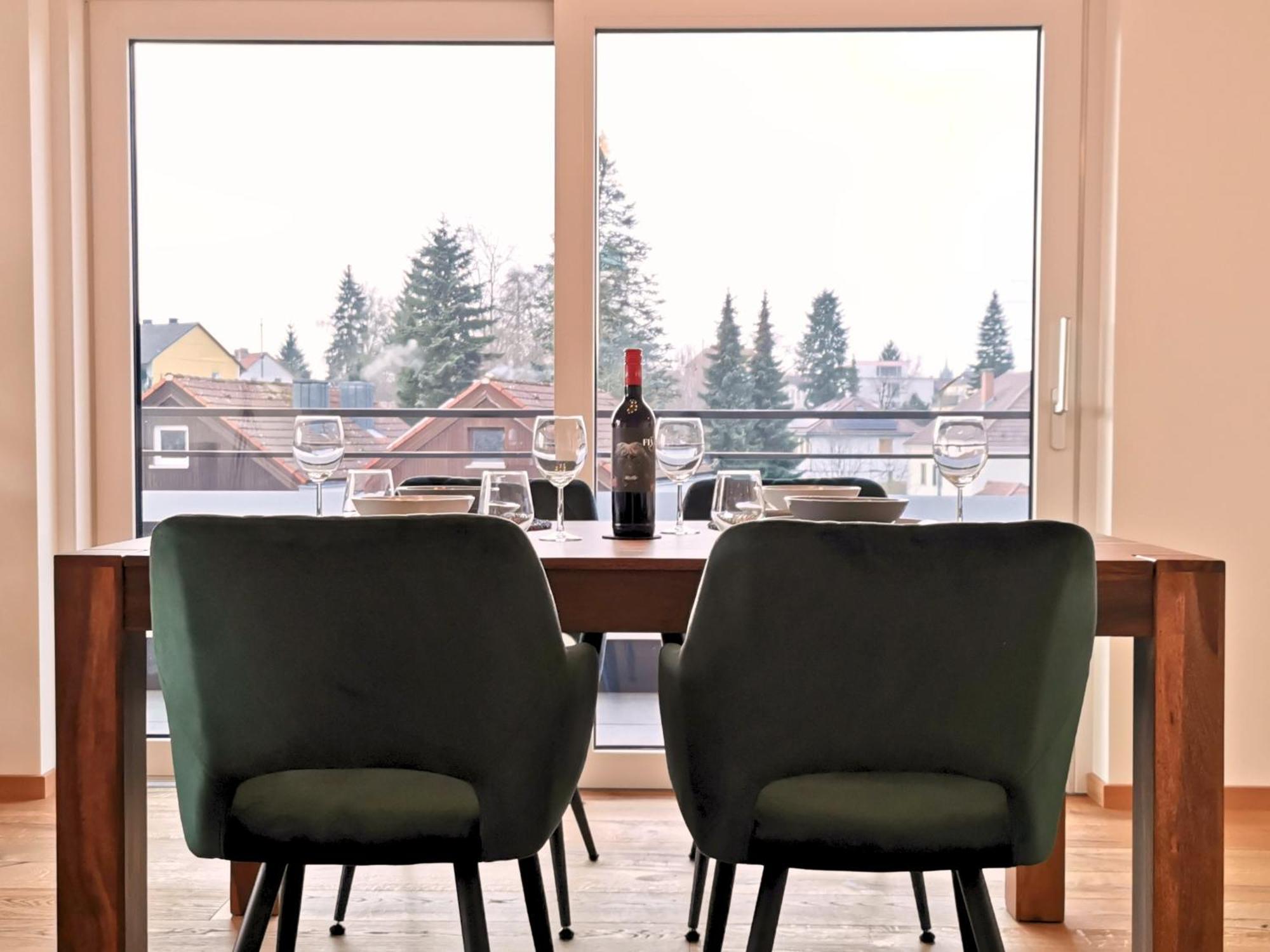 Appartement Fynbos Penthouse Deluxe, Balkon, Parkplatz à Straubing Extérieur photo